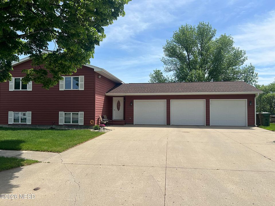 1st image of 1500 N Maple