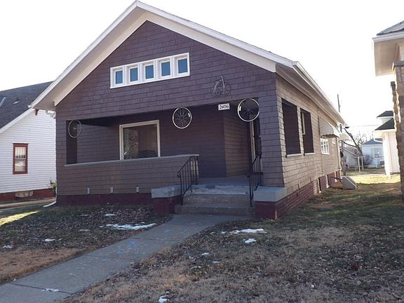 5th image of 2406 Felix St