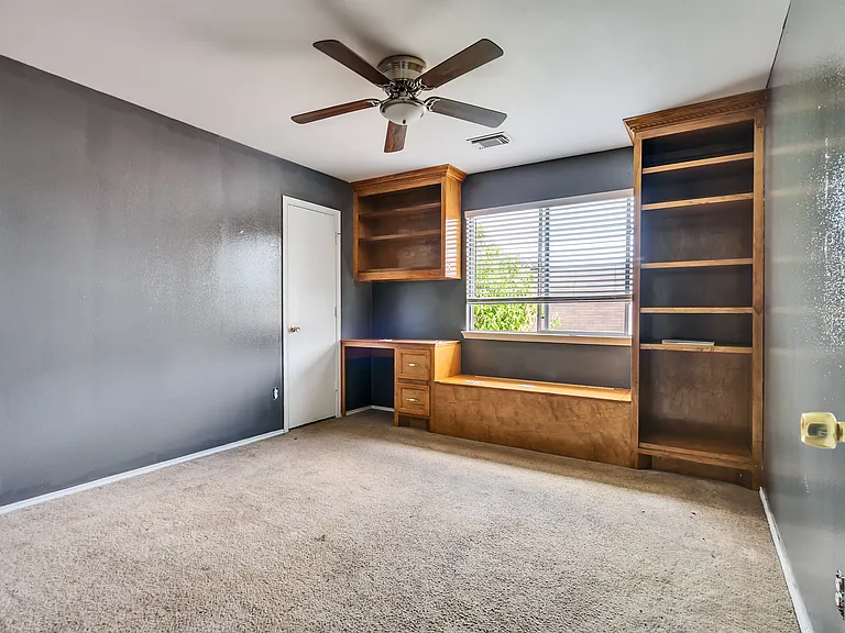 11319 Lindenloch Ln — Photo 13