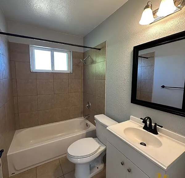 6820 7th Ave #11 — Photo 7
