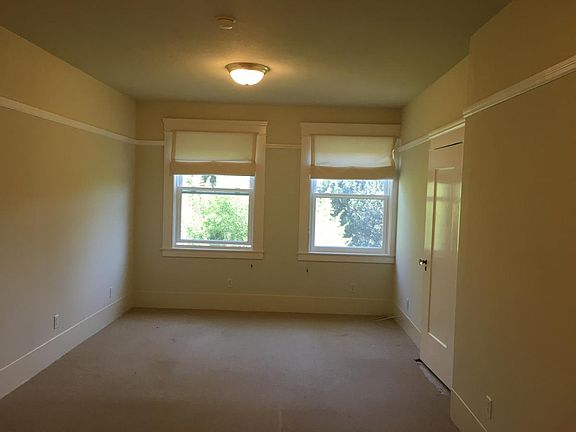 2nd image of 118 16th Ave