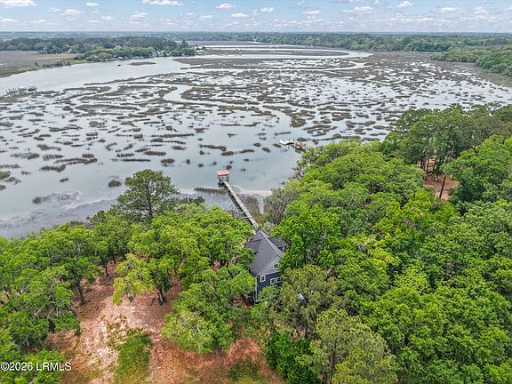 4th image of 126 Stuart Point Rd
