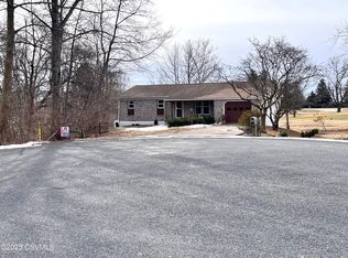 111 Carousel Dr, Selinsgrove, PA 17870