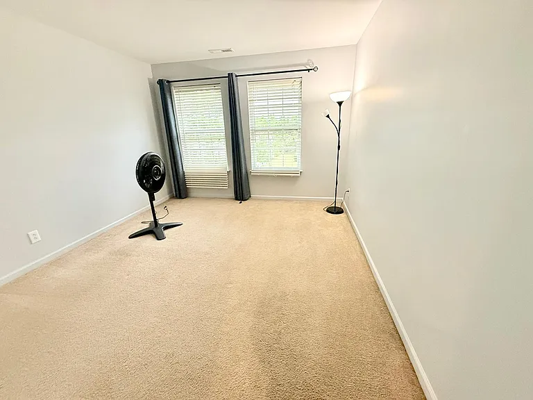 13141 Wilburn Park Ln — Photo 19