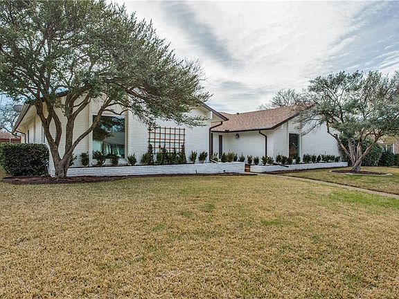 3rd image of 6662 Orangewood Dr