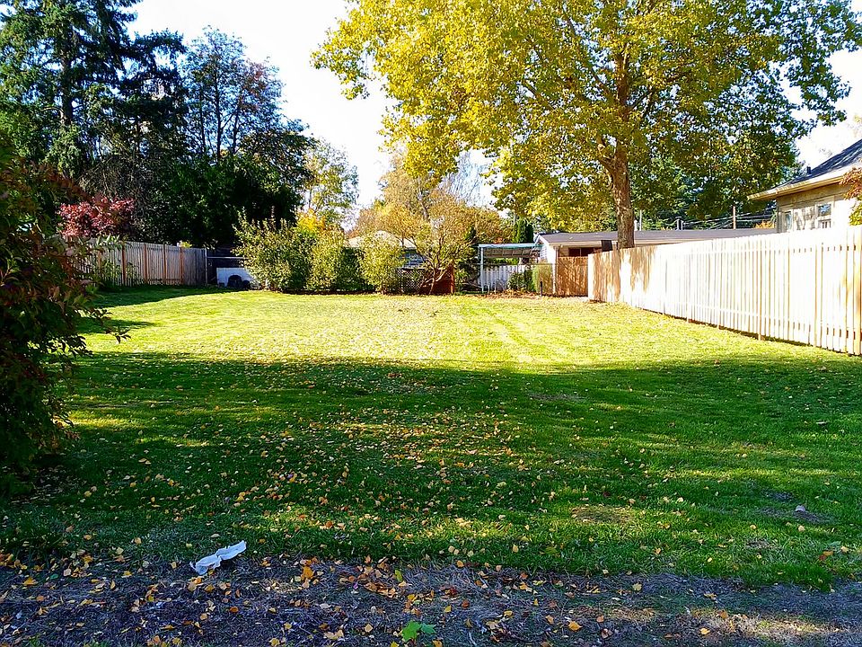 1st image of 5725 SW Lombard-south Of Ave