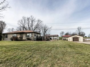 835 Holy Cross Rd, Loretto, KY 40037