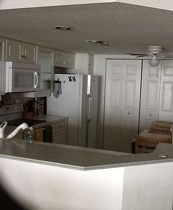 2nd image of 5051 N A1a APT 7-3