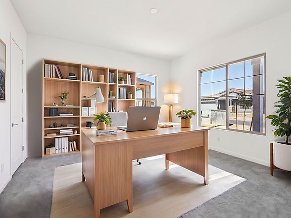 Stonebridge Manor - Emerald Interior Image 2