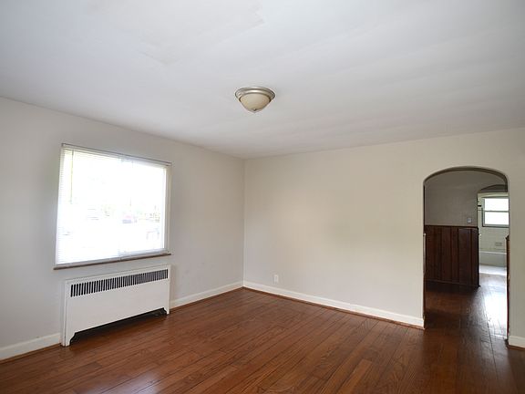 2nd image of 6320 Kennedy Ave