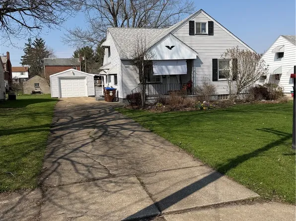 834 Spencer Ave, Sharon, PA 16146