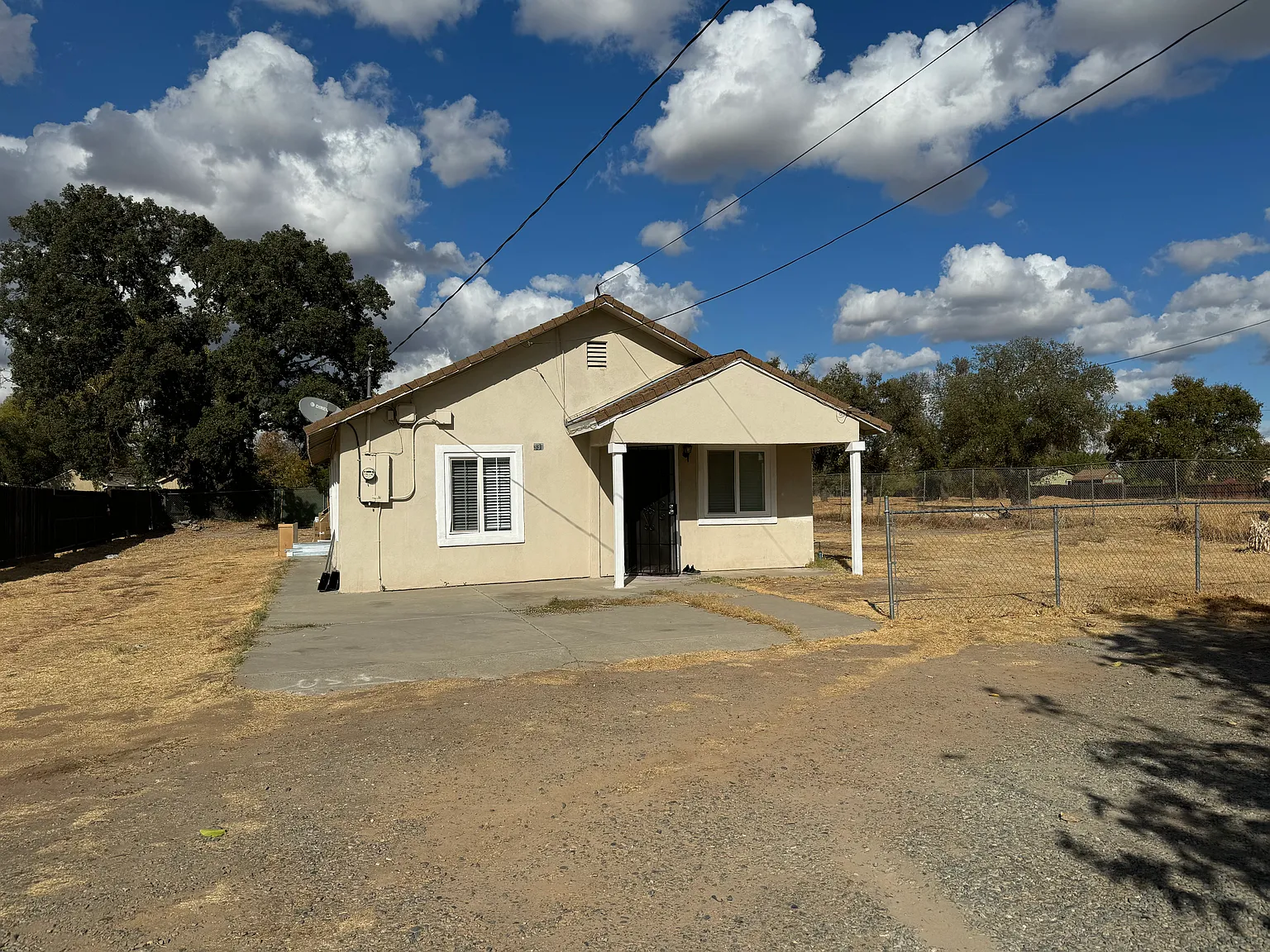 337 Ford Rd photo 1