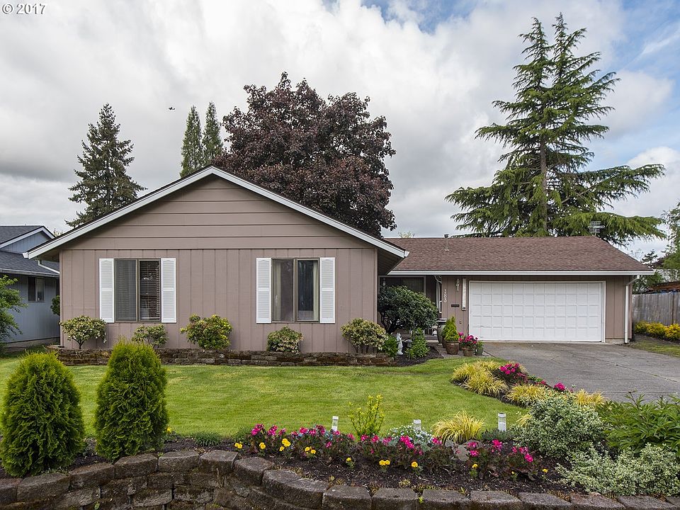 1st image of 183 NE 37th Ave