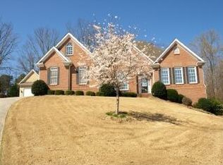 4131 Holcomb Creek Dr, Buford, GA 30519