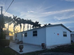 17360 SW 232nd St LOT 15, Miami, FL 33170