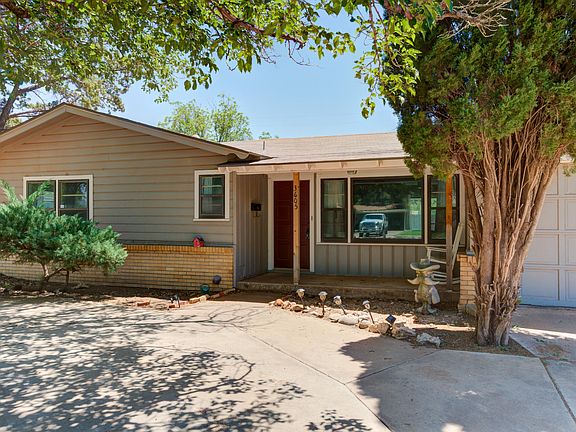 5th image of 3605 41st St