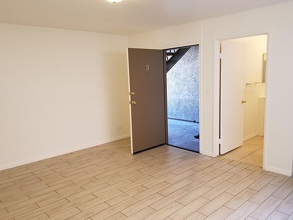 4th image of 5544 Elmer Ave #3
