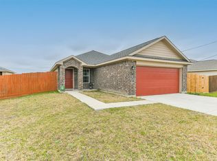 38 Road 5103, Cleveland, TX 77327