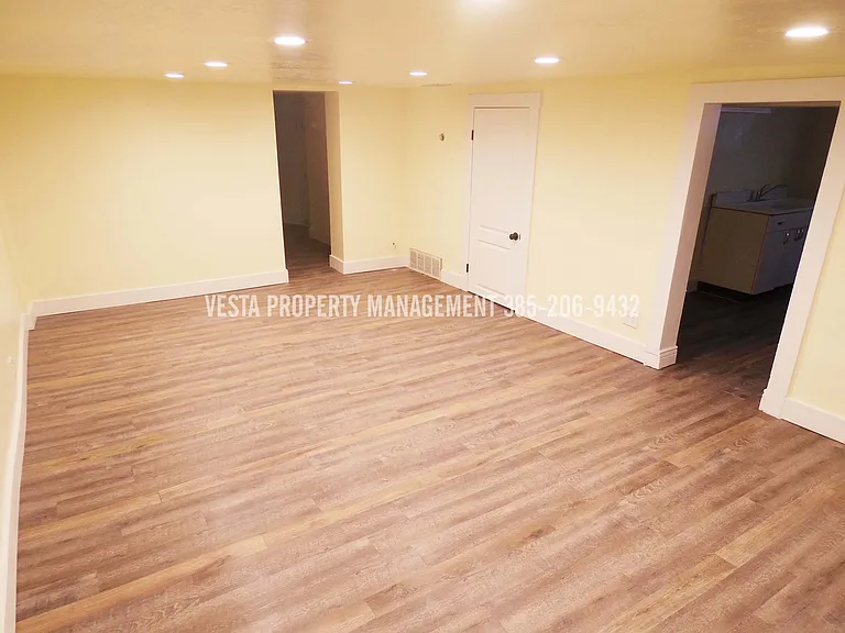 2223 Adams Ave #B — Photo 8