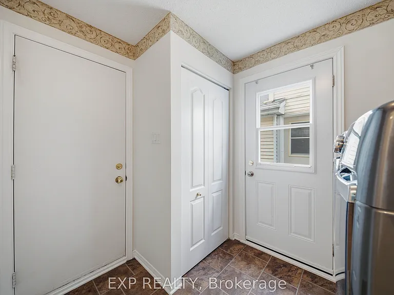 2023 Rolling Brook Dr — Photo 9