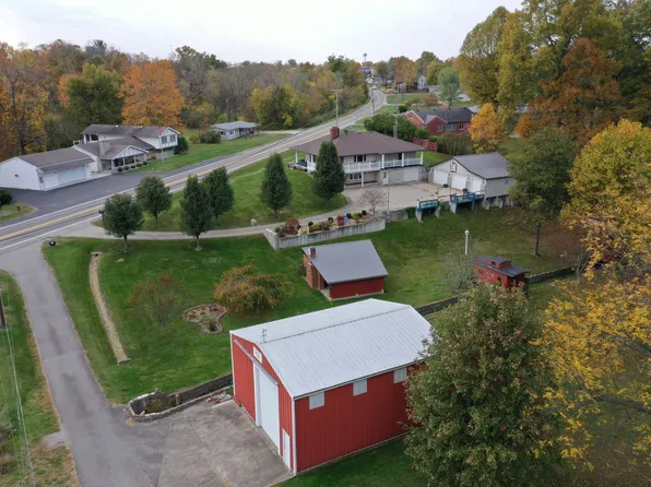 829 E Beech St, Osgood, IN 47037