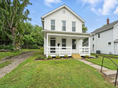 1017 Cedar St, Muscatine, IA, 52761