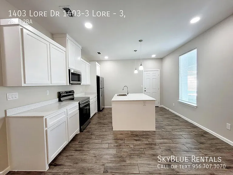 1403 Lore Dr #3 — Photo 4