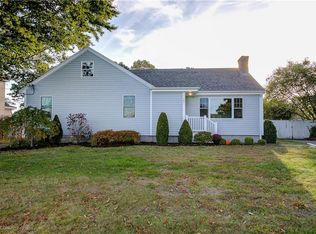 161 Mitchells Ln, Middletown, RI 02842