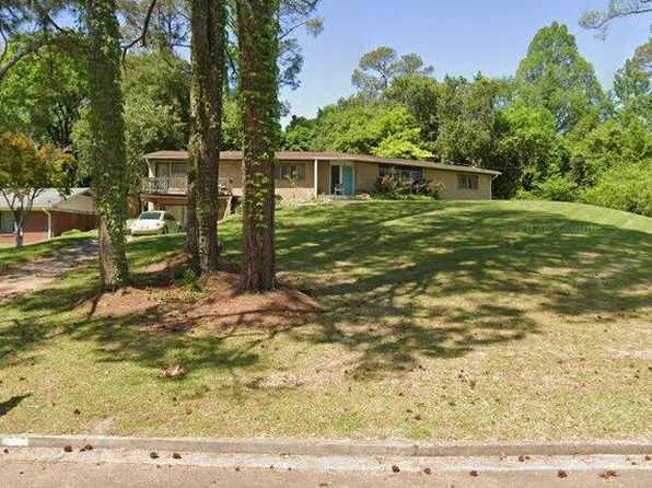 318 Marian Ln, Vicksburg, MS 39183