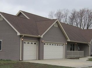 707 5th St, Lowden, IA 52255