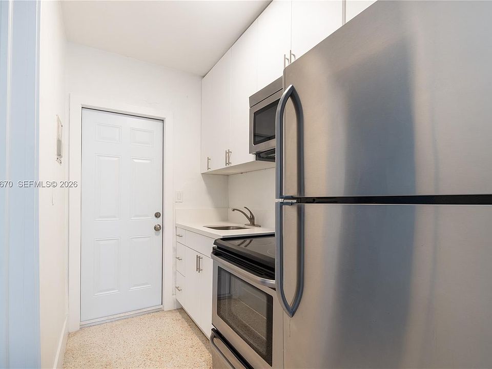 1st image of 1450 SW 6th St #4