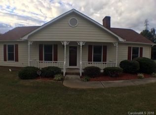 573 Tryon Pl, Gastonia, NC 28054