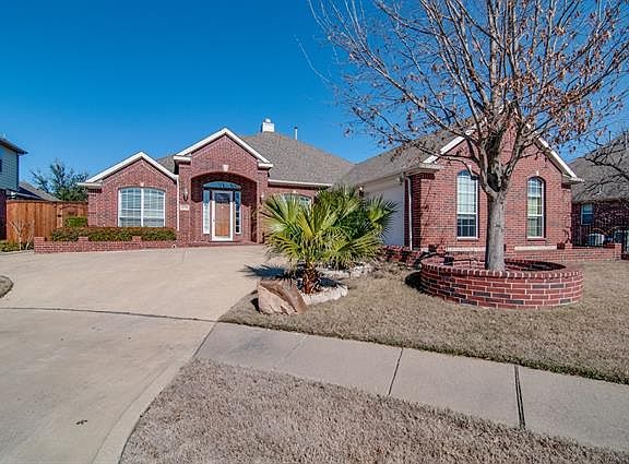 2nd image of 4538 Warbler Ln