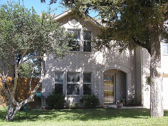 Front Detail