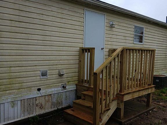 3rd image of 105 S 4th St Lot 5