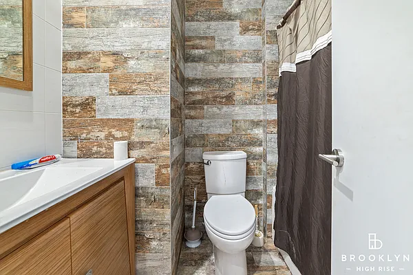 Rented by Brooklyn High Rise LLC | media 42