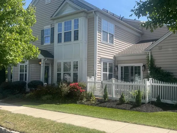 23 Matlack Dr, Voorhees, NJ 08043