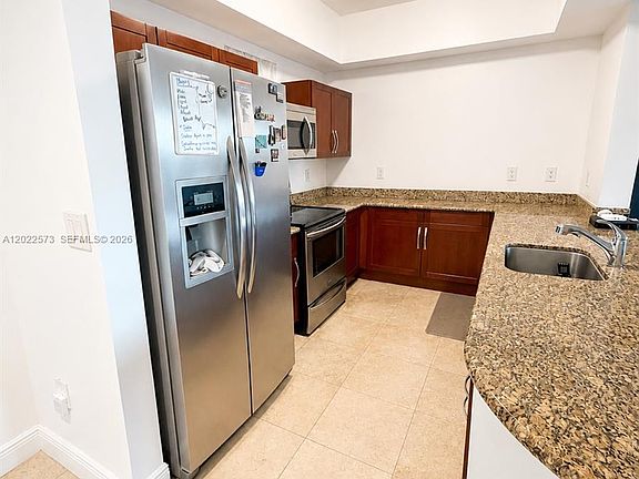 4th image of 7266 SW 88th St APT A203