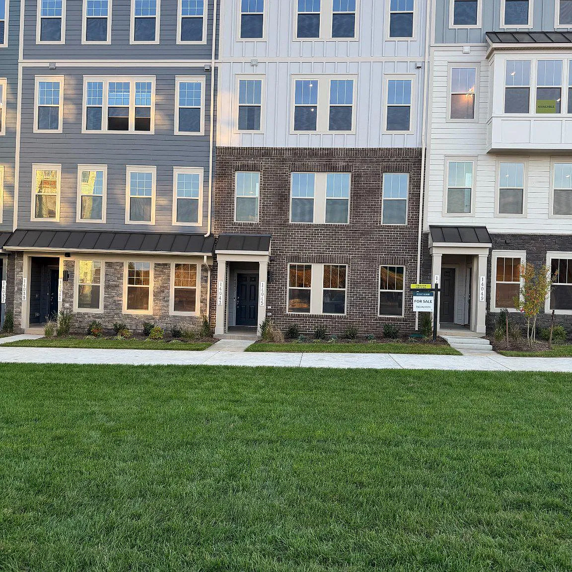 3 bed, 2.5 bath, 1568 sqft, $3,499 — Photo 1