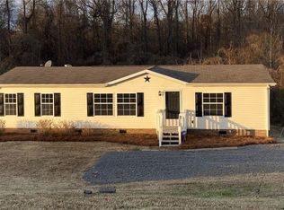 405 Drum Rd, Reidsville, NC 27320