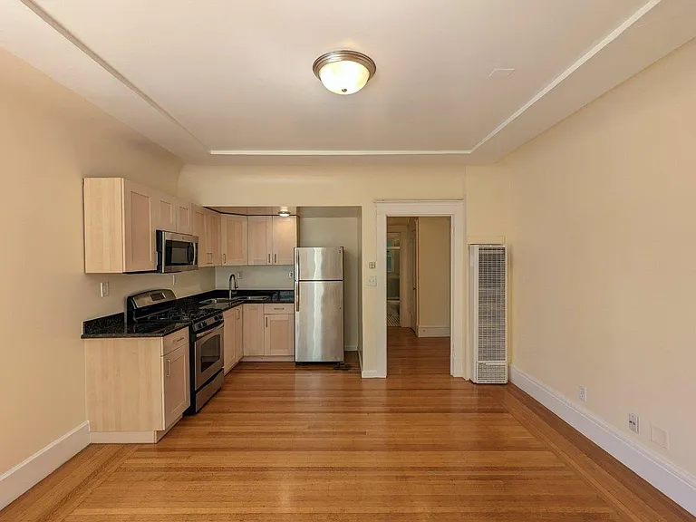 Main living room / kitchen area