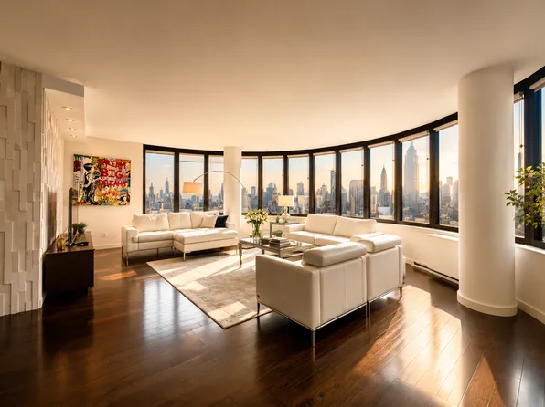330 East 38th Street image 1 of 7