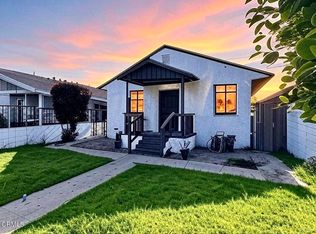 135 N Roosevelt Ave, Oxnard, CA 93030