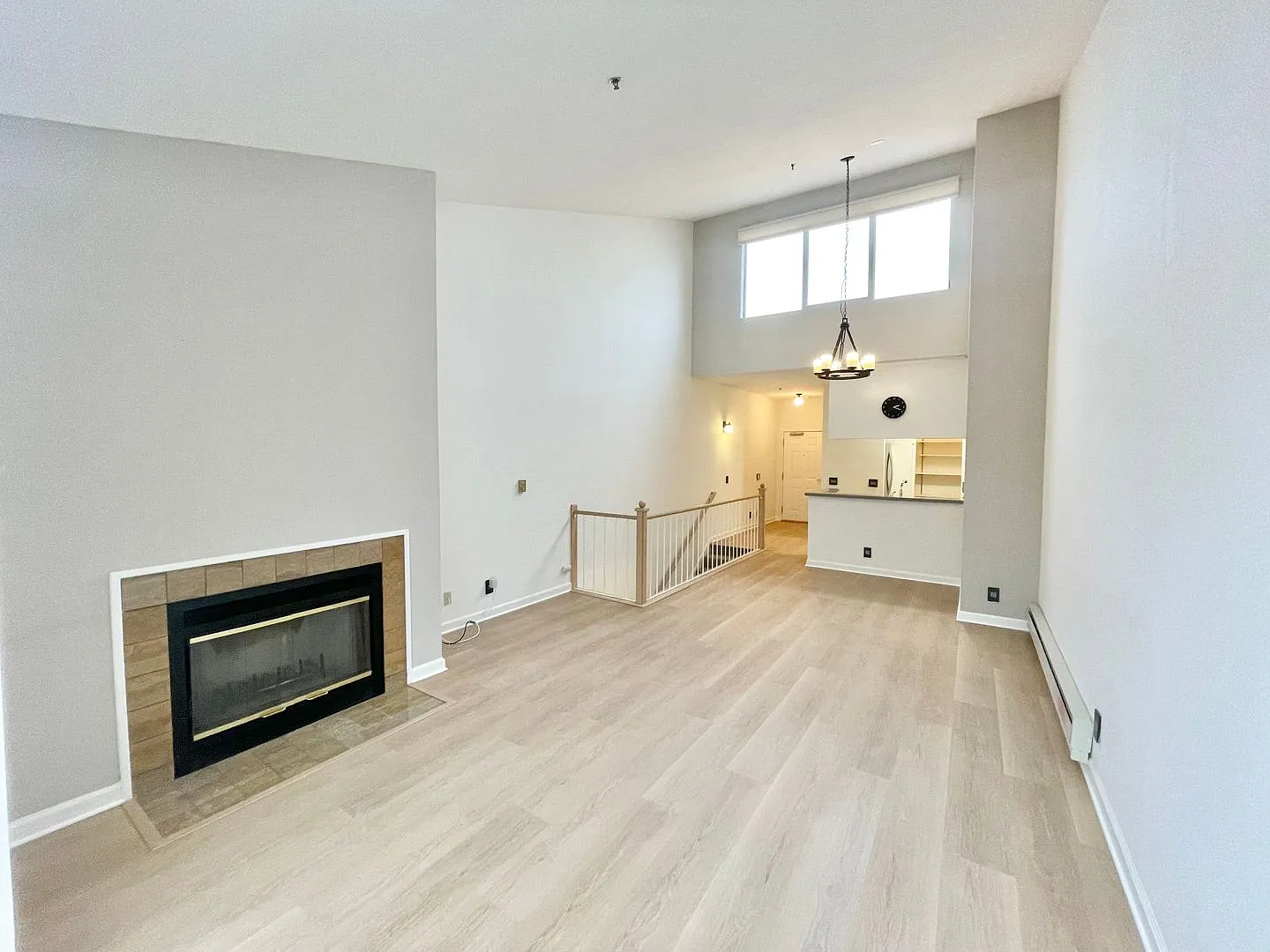 2075 Sutter St APT 527 photo 1