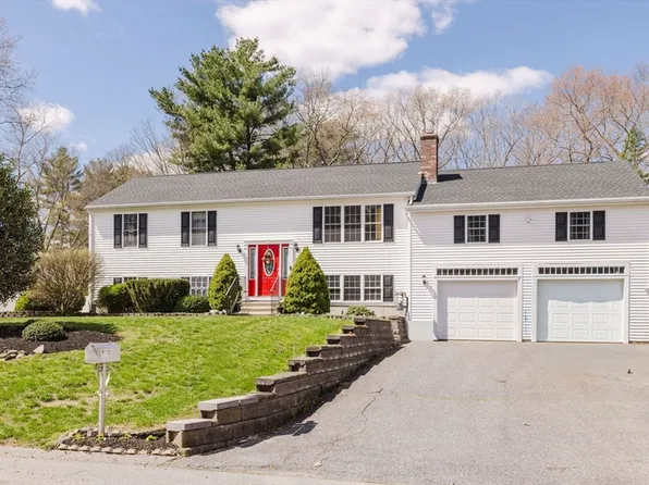 38 Alicia Dr, Taunton, MA 02780