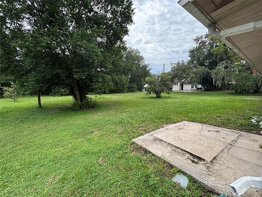 2 bed, 2.0 bath, 1040 sqft, $2,000 — Photo 3