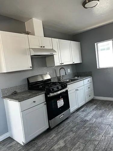 120 W 73rd St #4 Photo 1