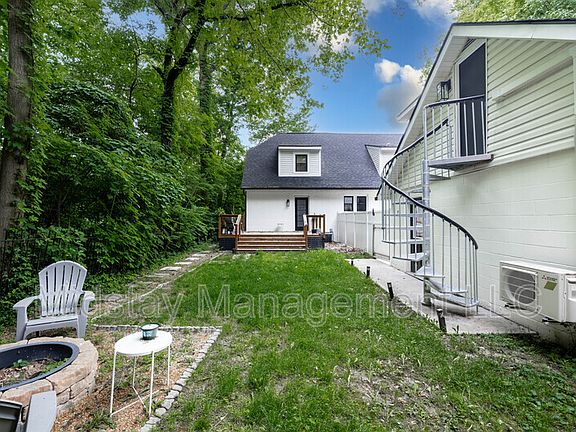 3rd image of 4145 N Capitol Ave