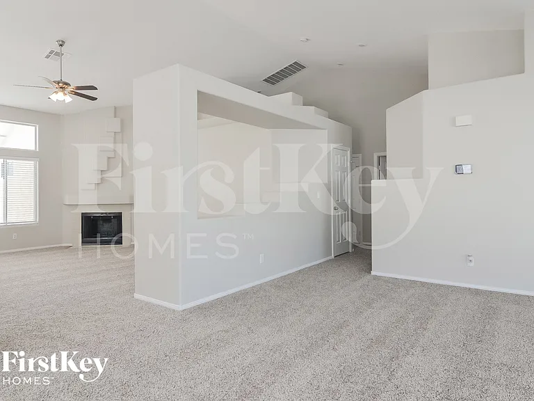 107 Workman Ct — Photo 5