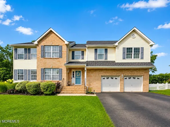 7 Nancy Street, Howell, NJ 07731